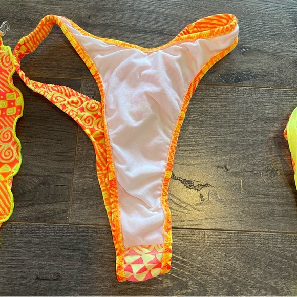 Vintage Venus thong bikini 3 piece set shimmery vintage swim wear - Picture 13 of 14